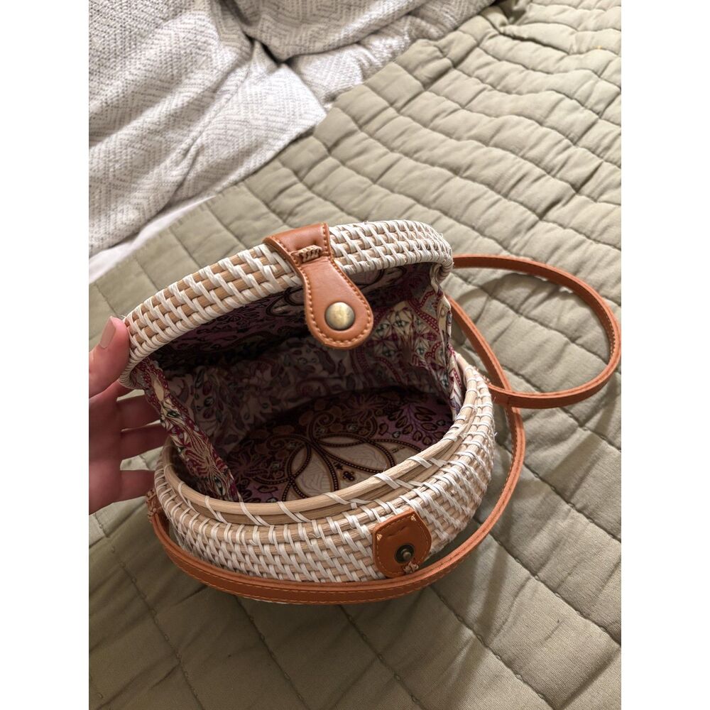 Bali Round Rattan Crossbody Bag Hand Woven Circle Purse Leather Strap Boho Beach